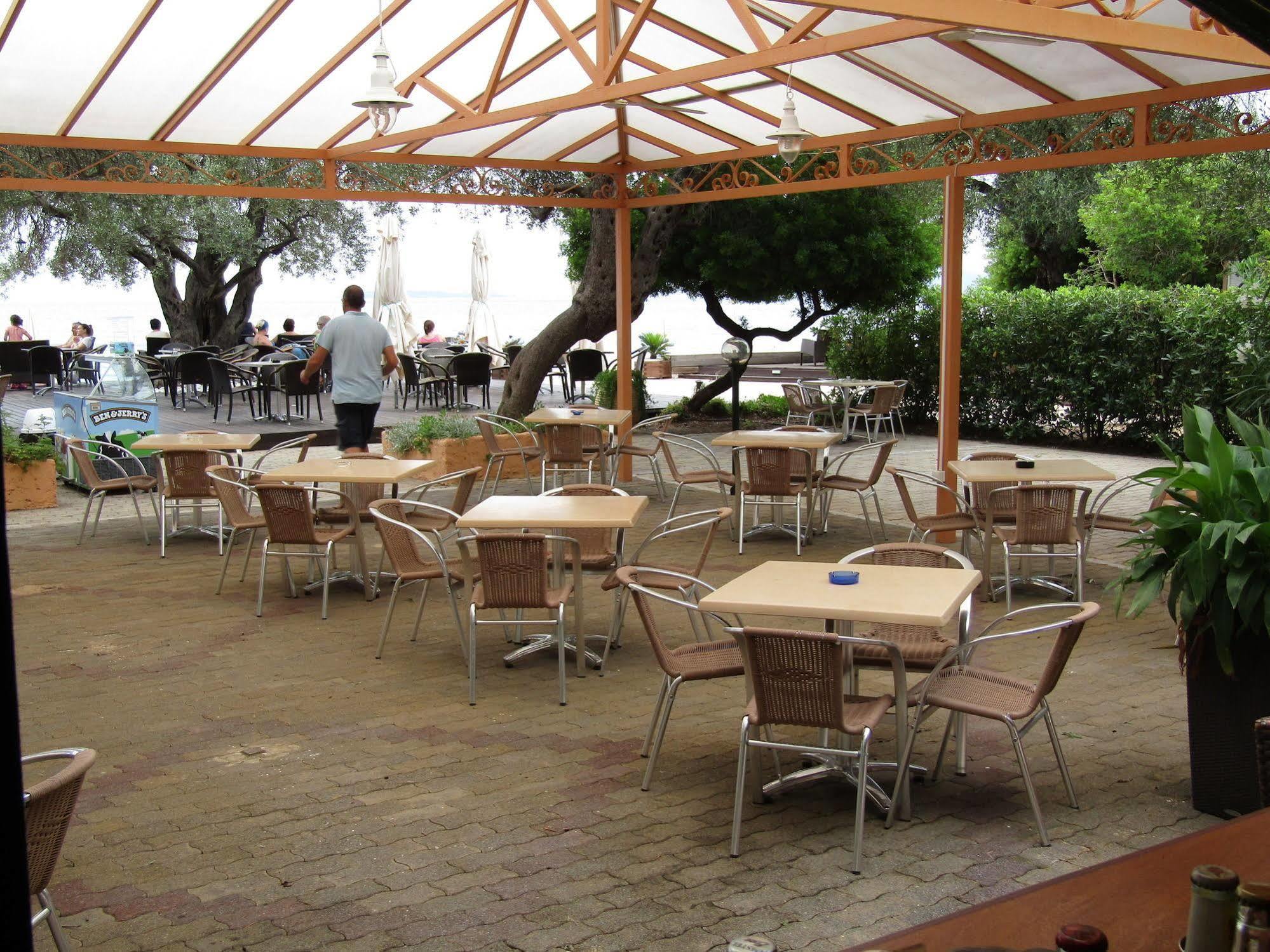 Barbati Beach Holiday Apartment, Corfu,Greece المظهر الخارجي الصورة